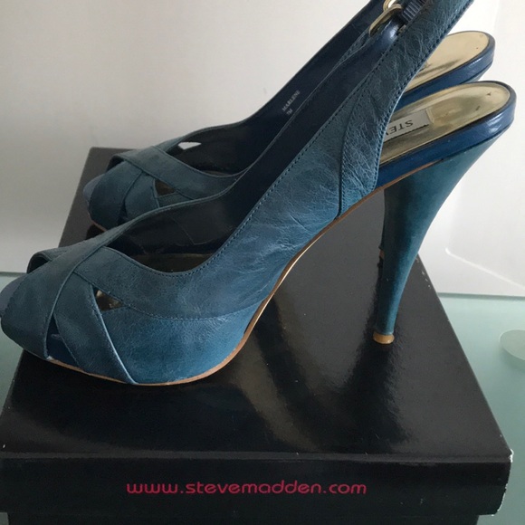 Shoes - Picture 4 of 4